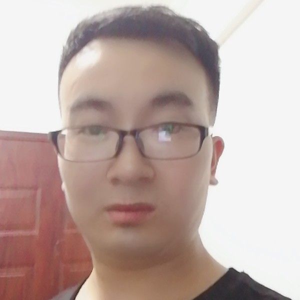 仁爱遇見草莓的照片