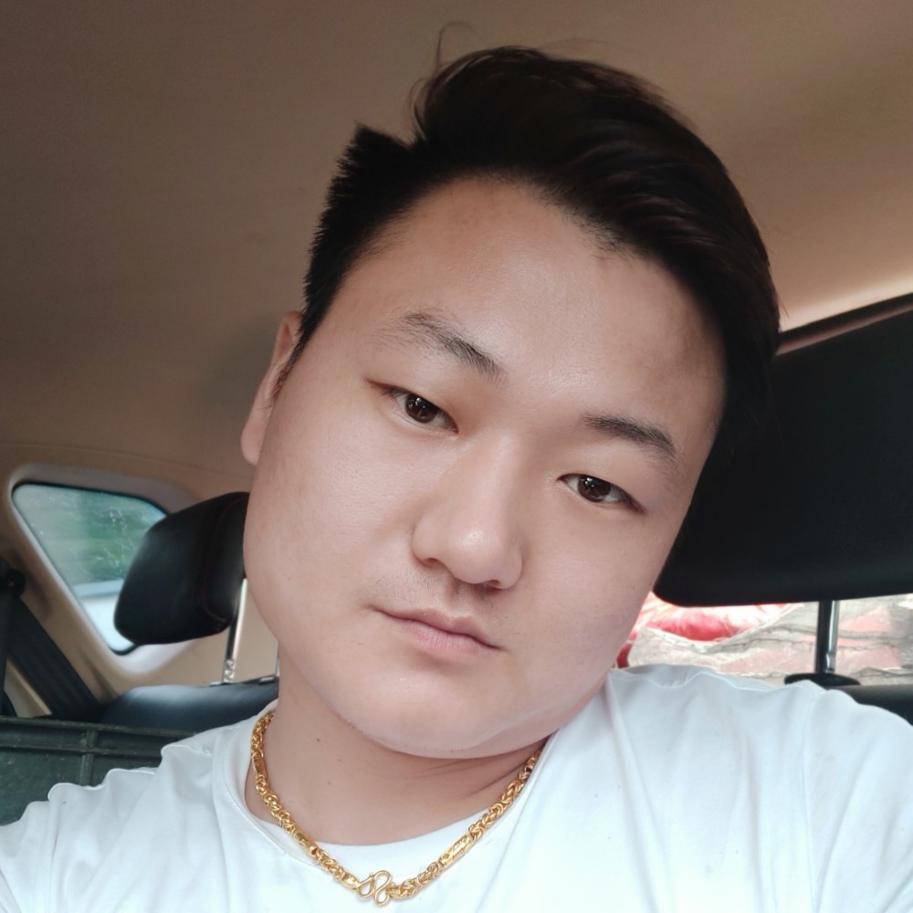 *许多年以后&的照片