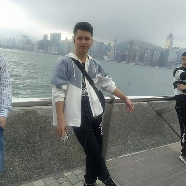 砖头呆萌的照片