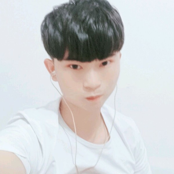 晨阳回首魔幻的照片