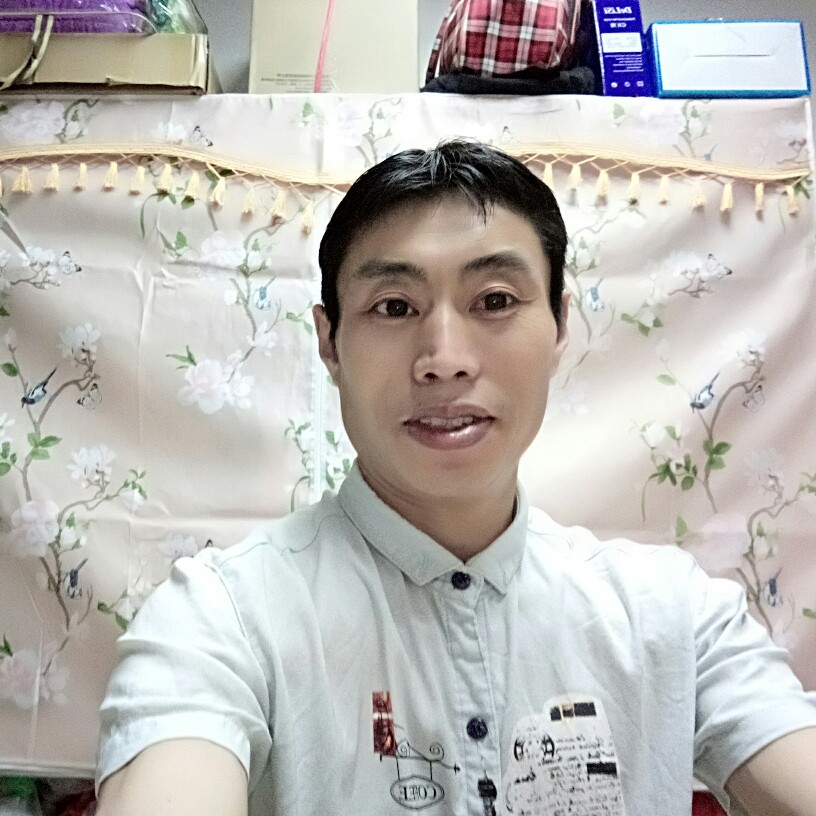 忧郁那裙子的照片