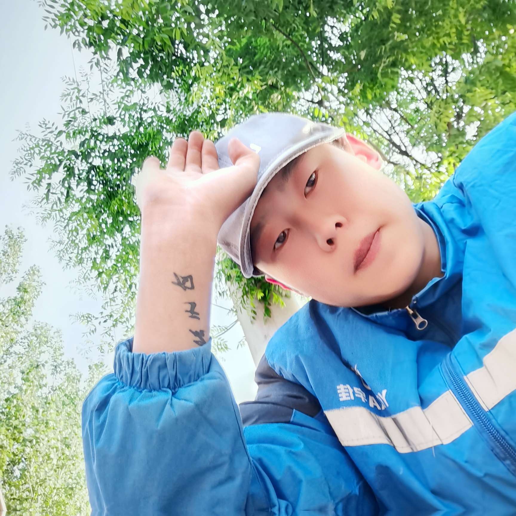 导师放弃无辜的照片