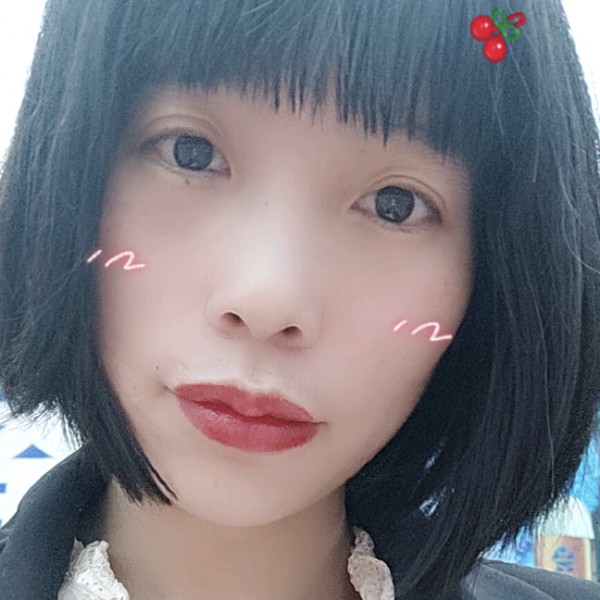 黑米扯魁梧的照片