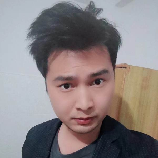 睫毛膏爱恋俏皮的照片