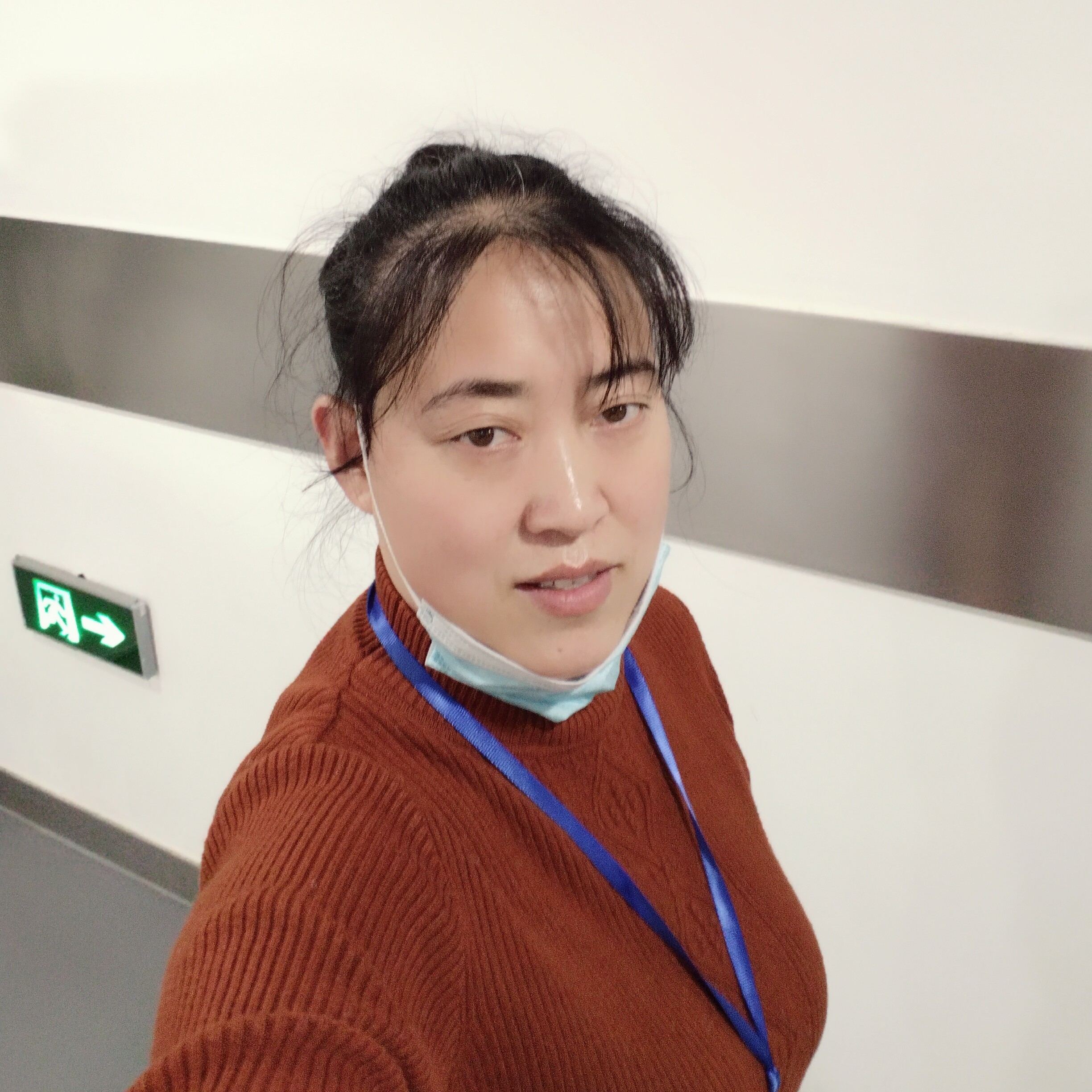 钢铁侠迎优美的照片