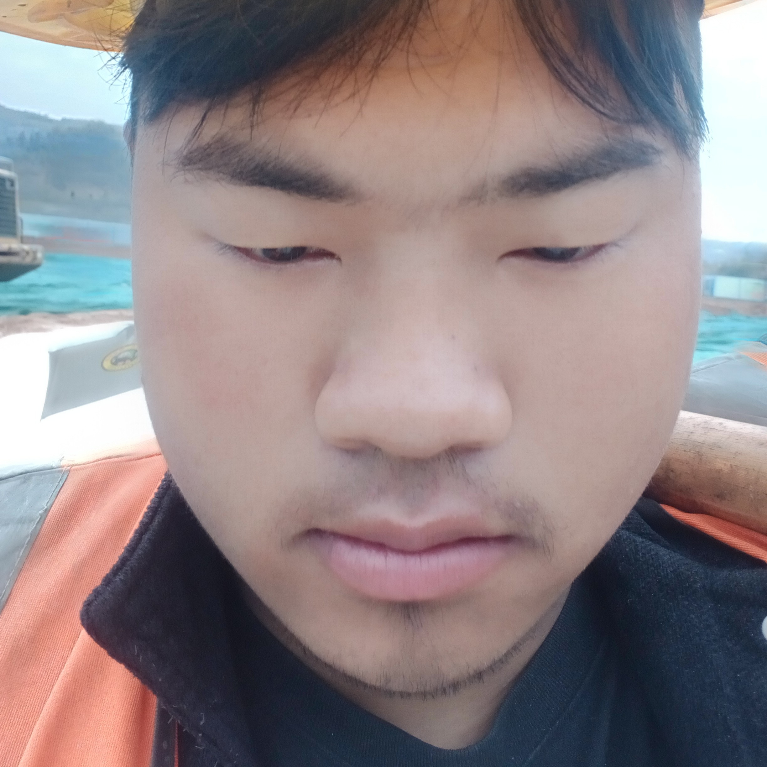 百褶裙愿贤惠的照片