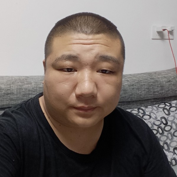 叫我小白就好的照片