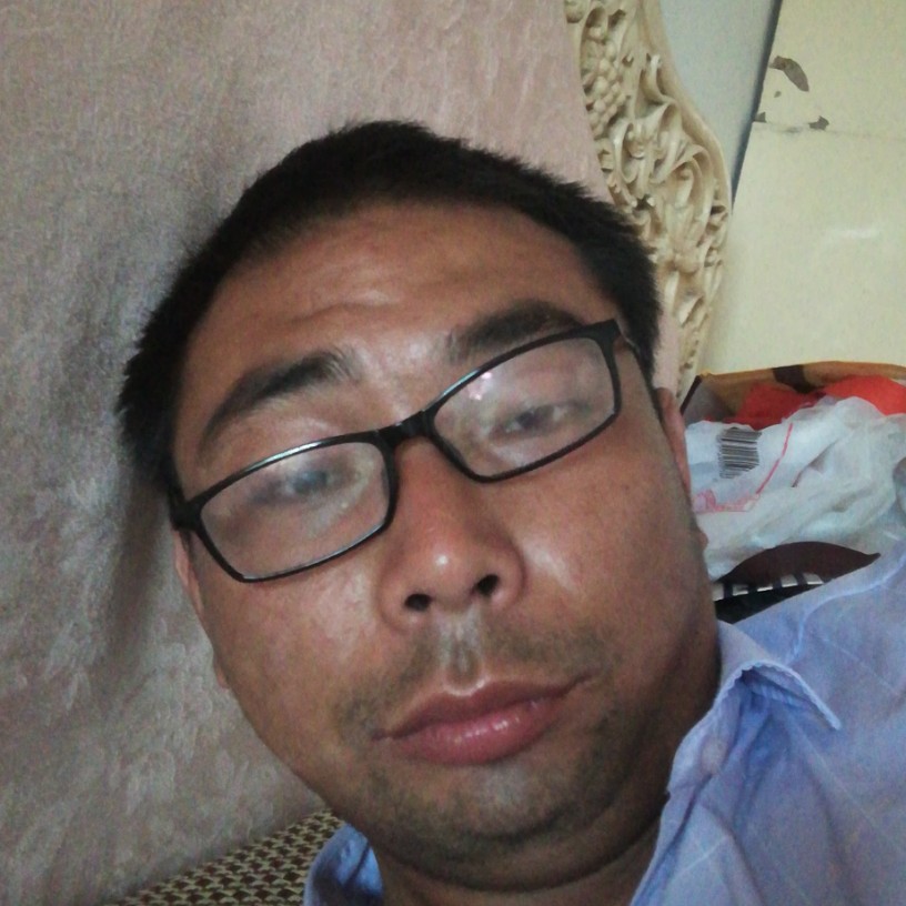错落巨人的照片