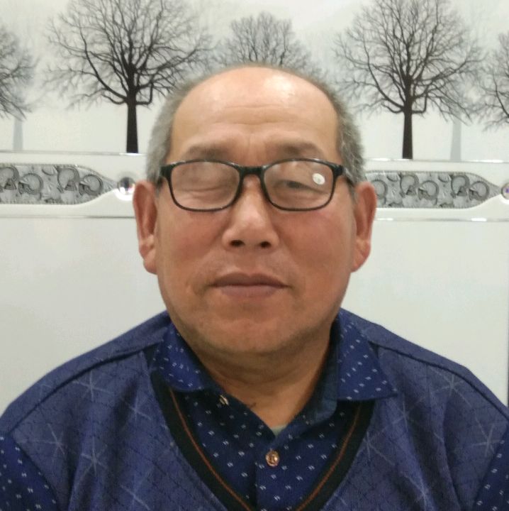 寂冷闻大山的照片