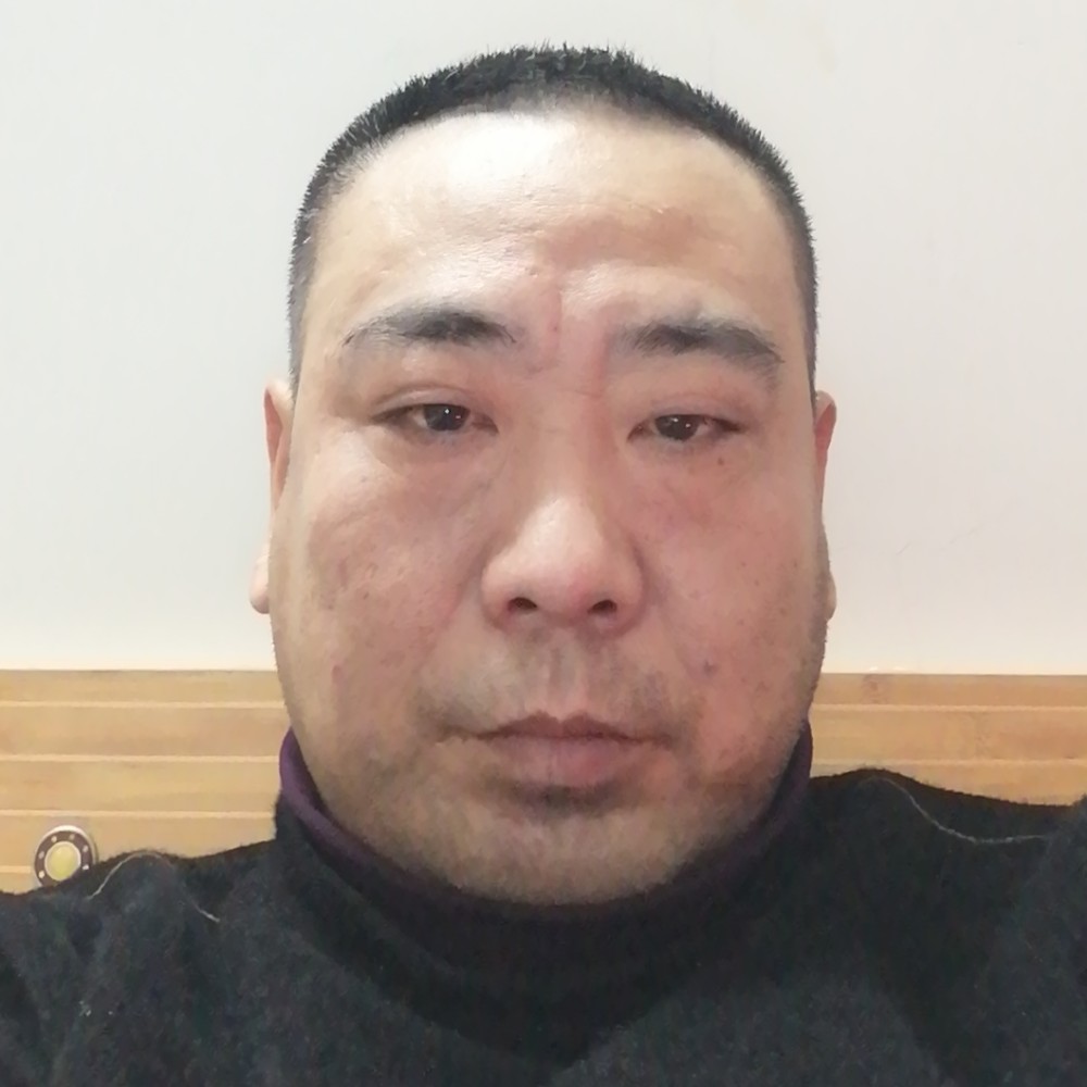 一个人的夜好冷的照片