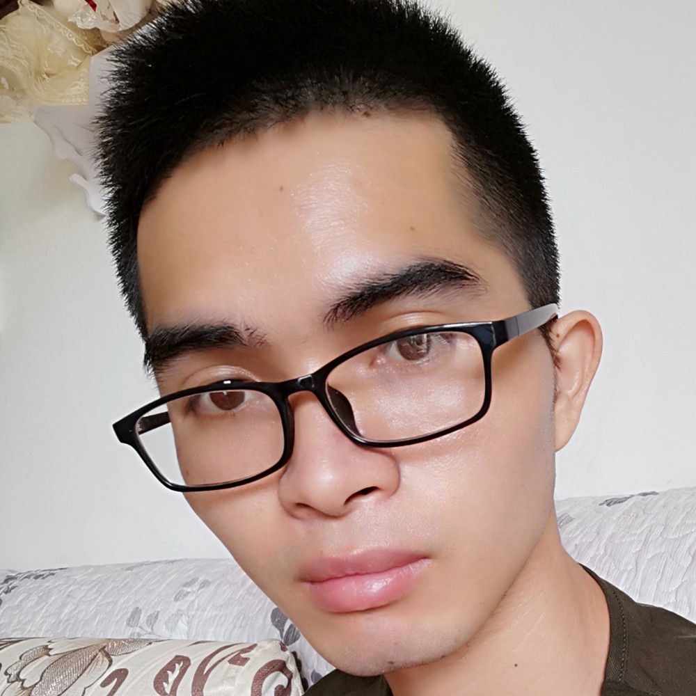 睫毛膏挽手感动的照片