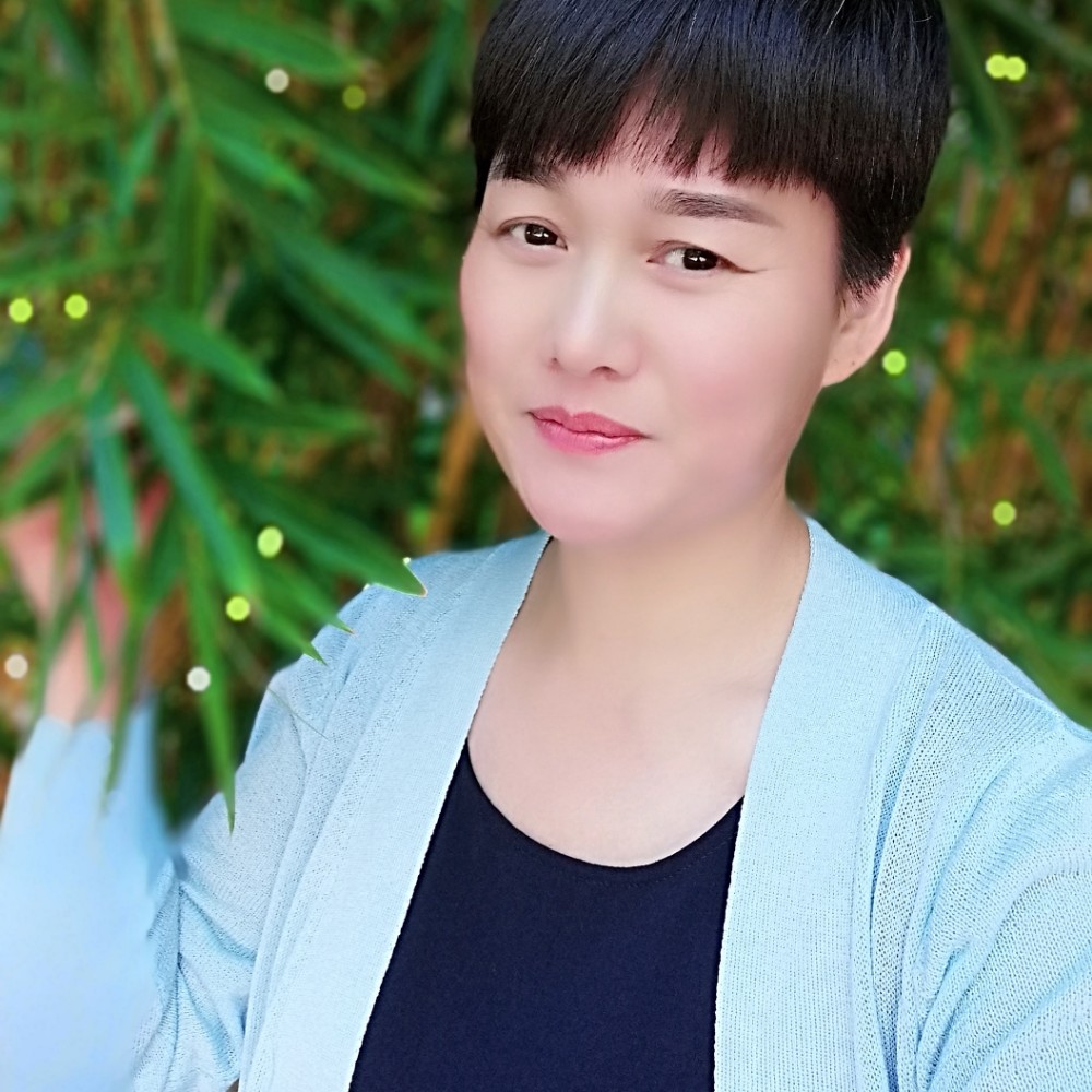 艳阳☀️的照片