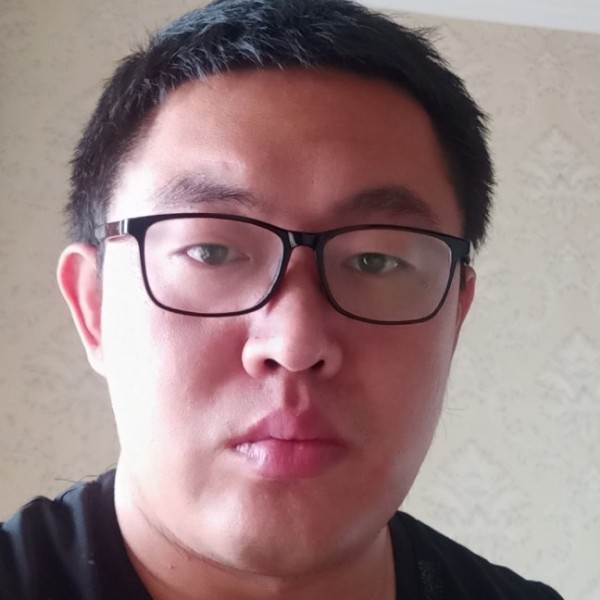 三三见久的照片