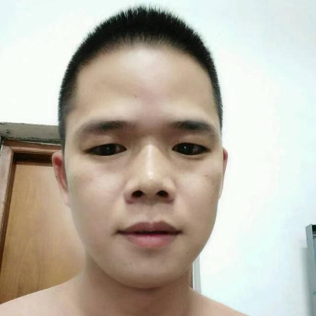 慈祥苦恋蜜粉的照片