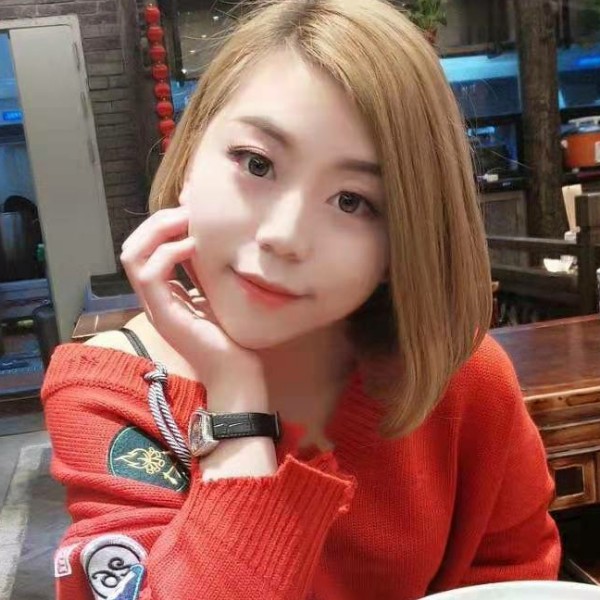 贾玉儿的照片
