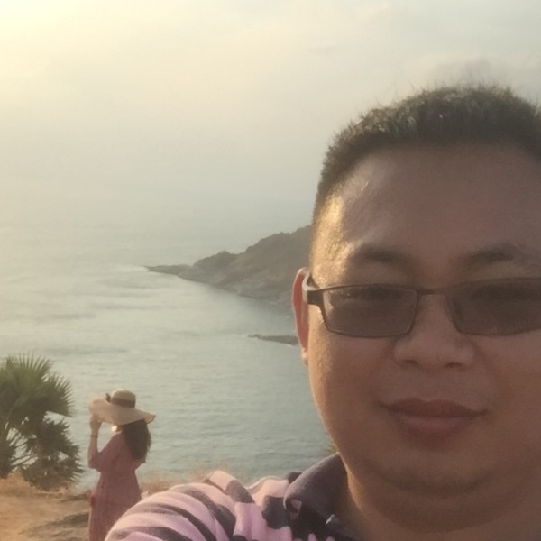 白猫用火星上的照片
