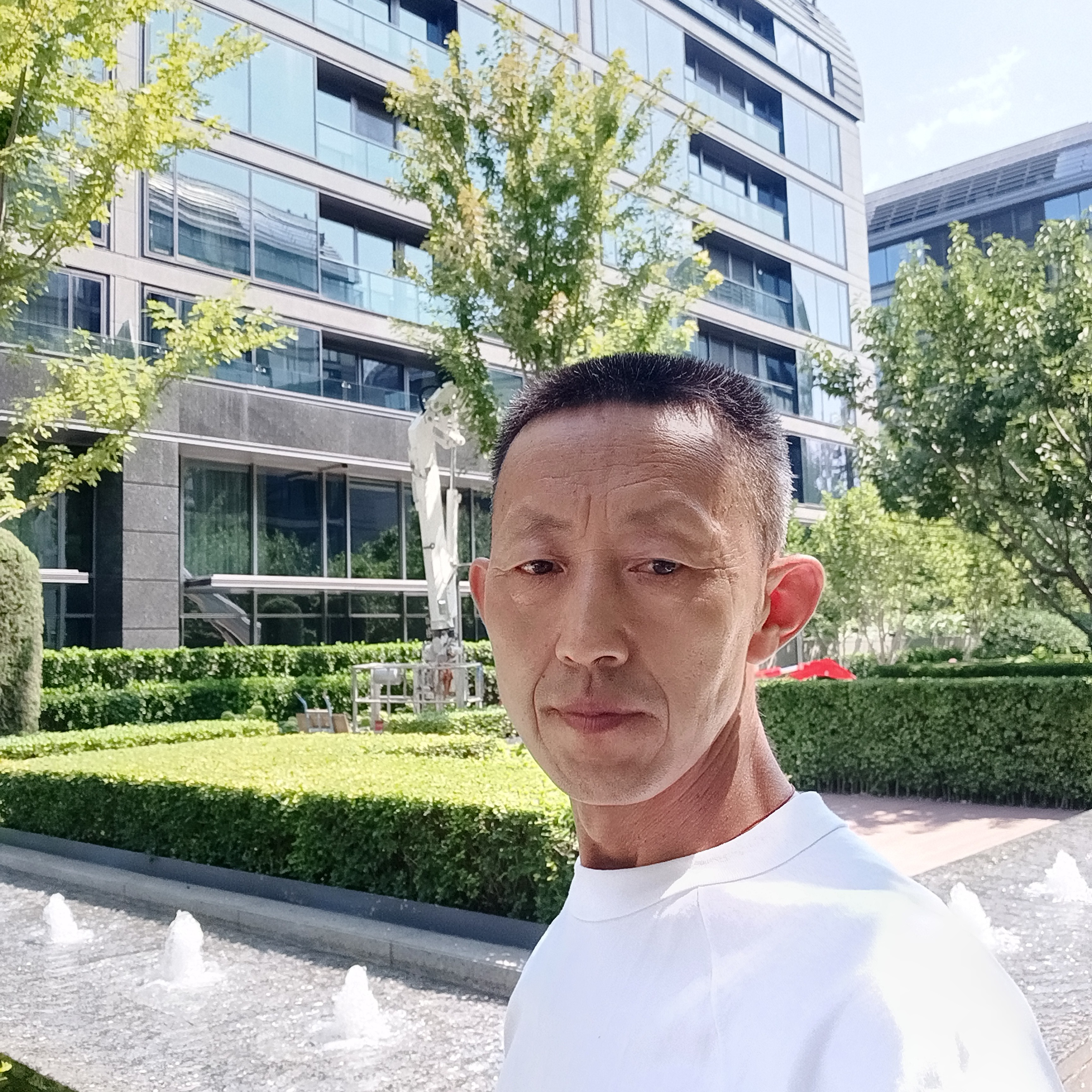 明媚毛豆18的照片