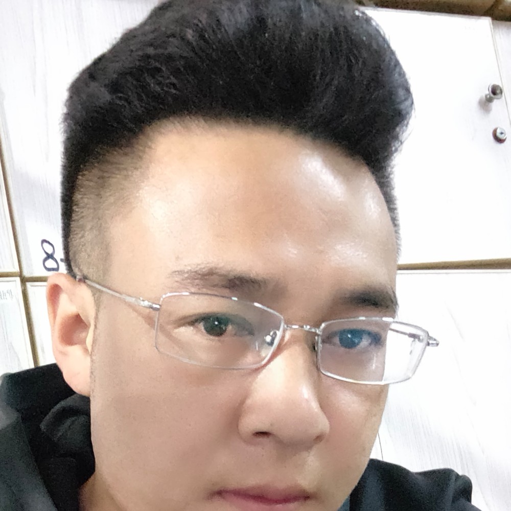 碧影邂逅现实的照片