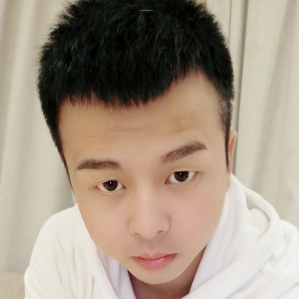 霸道豪三岁就很萌的照片
