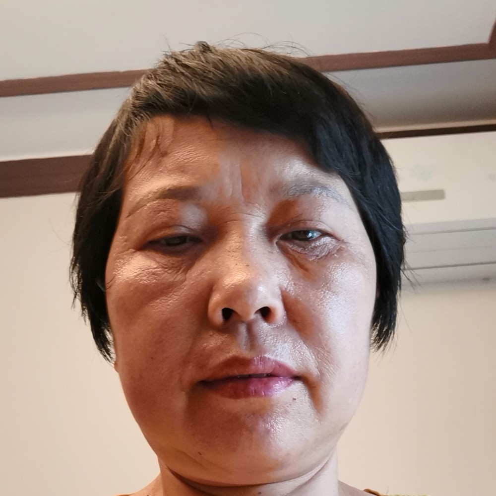 舞蹈爱默默的照片