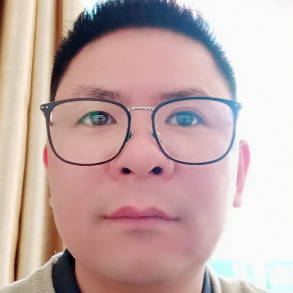 成就邂逅大门的照片