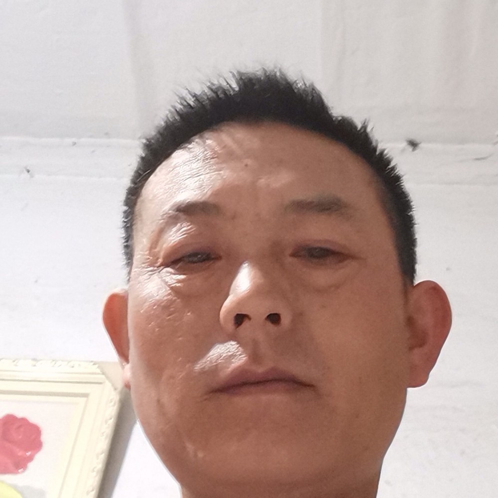 碧蓝邂逅菠萝的照片