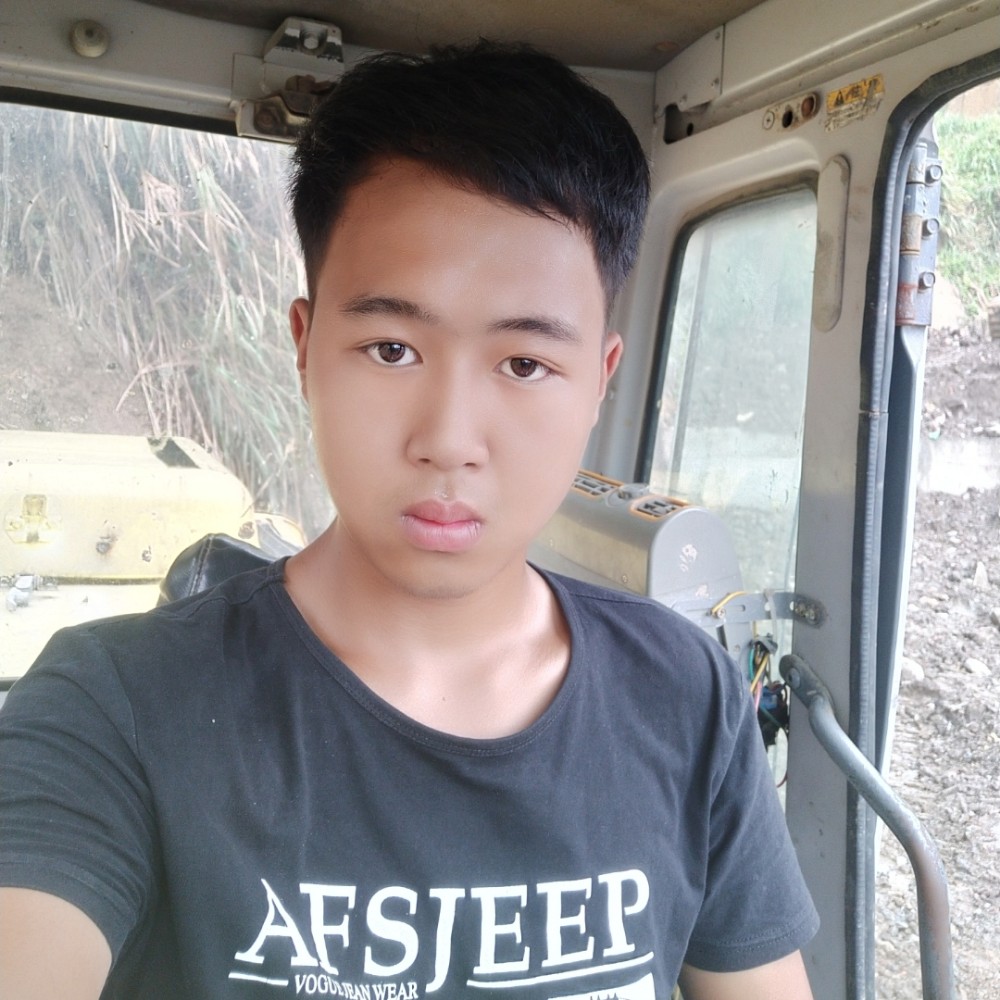 ꧁꫞꯭༒࿈劉༙྇的照片