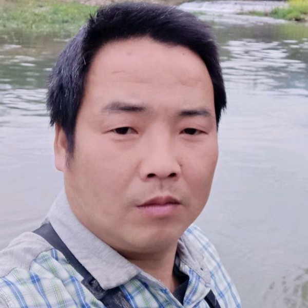 潇洒踢手链的照片
