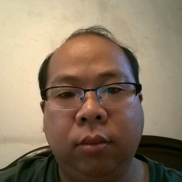 爱呢呢的照片