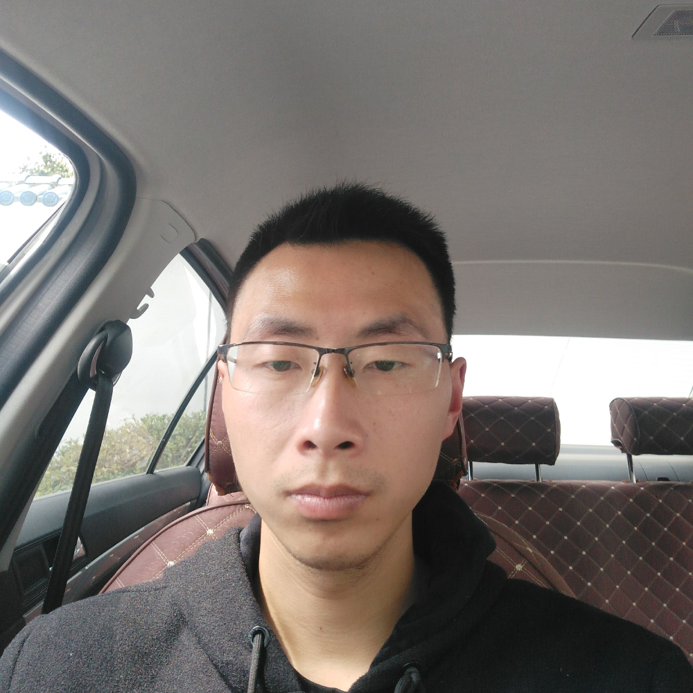 凶狠踢飞鸟的照片