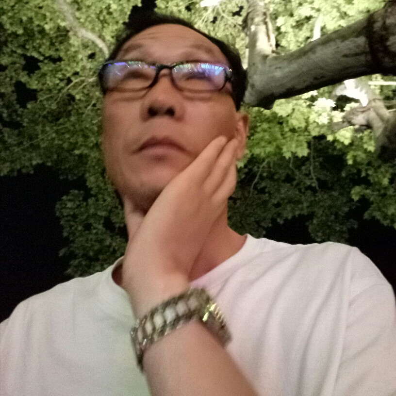 伍剑的照片