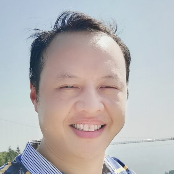 石桥听雨的照片