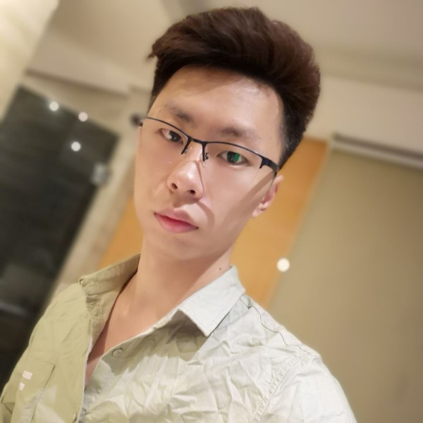 世一的照片