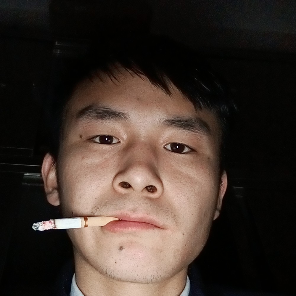 咸鱼一个的照片
