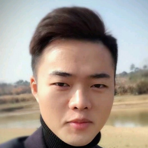鹏鹏爱睡觉的照片