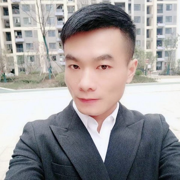 空降的照片