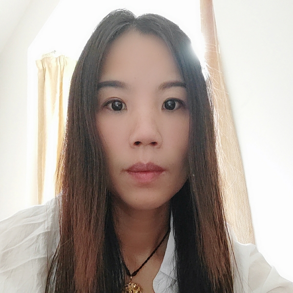 何燕桃的照片