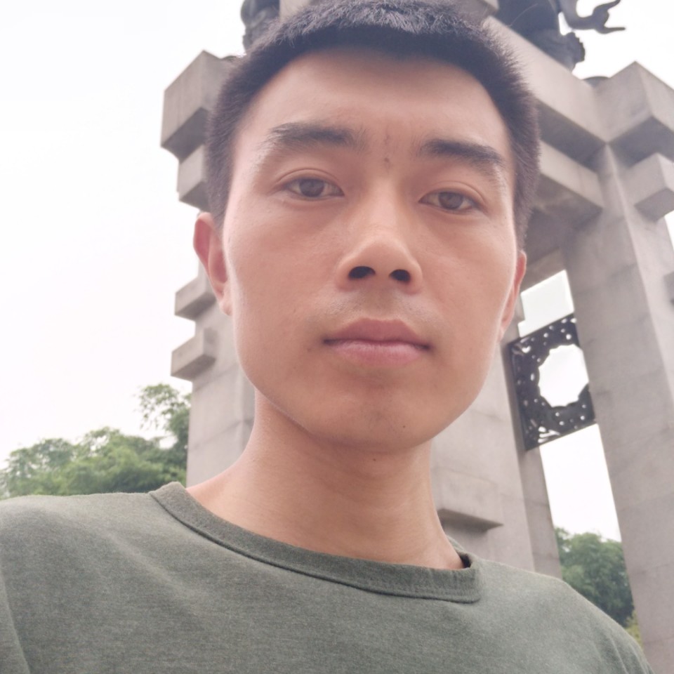 浅吻宝贝的照片