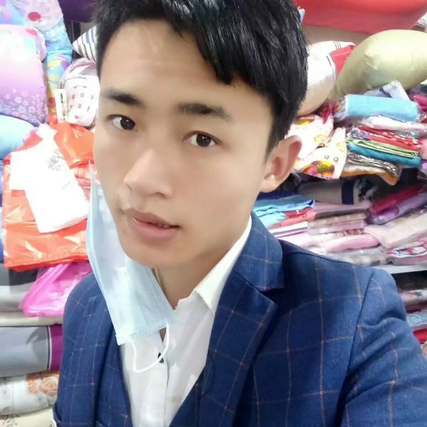 爱你哟哟哟的照片