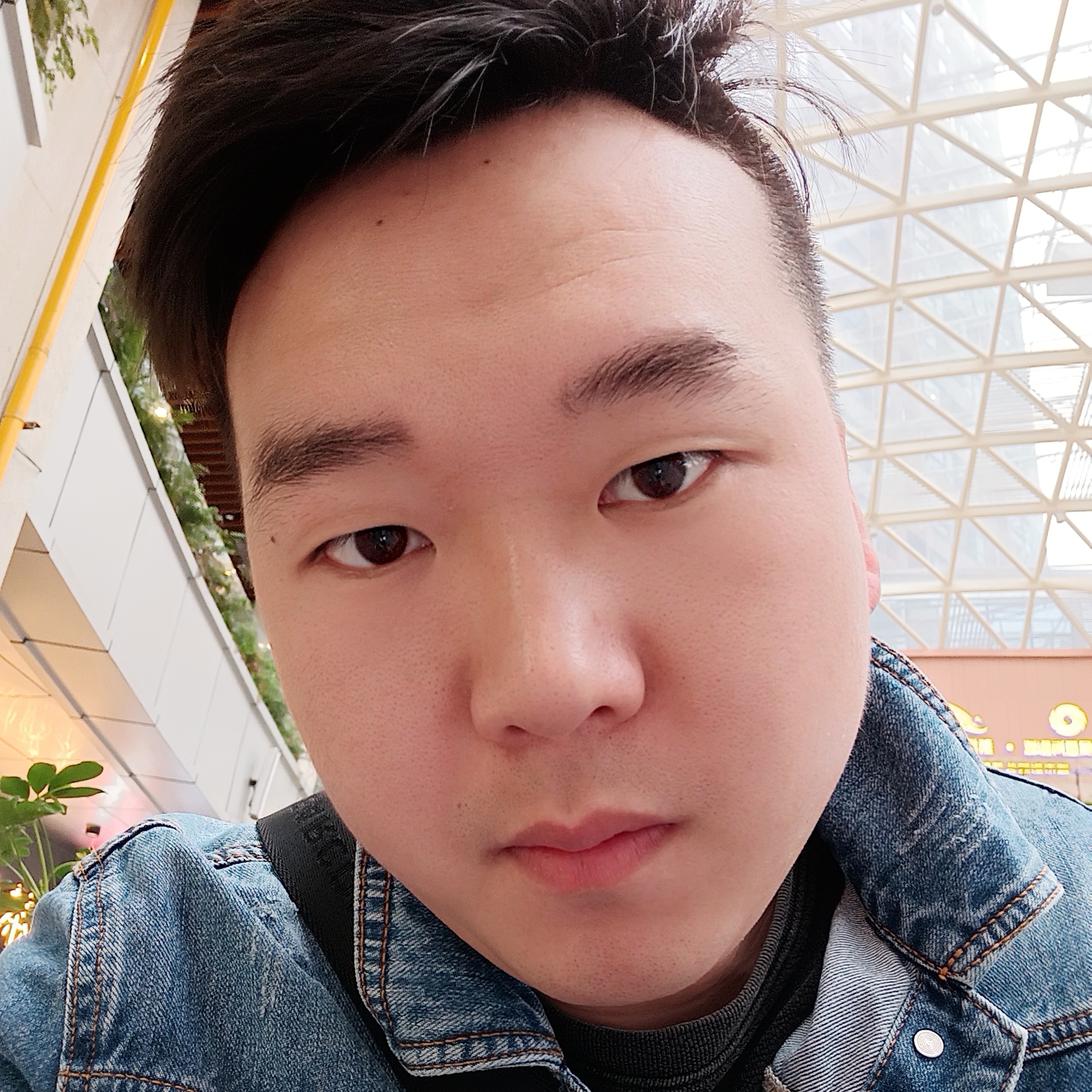 恬静保卫陌颜的照片