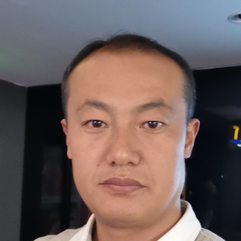 星月踢谁的照片