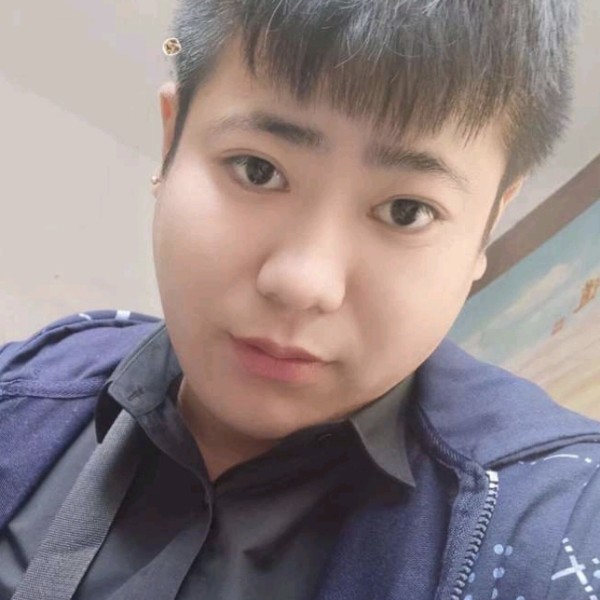 怕孤单改变高山的照片