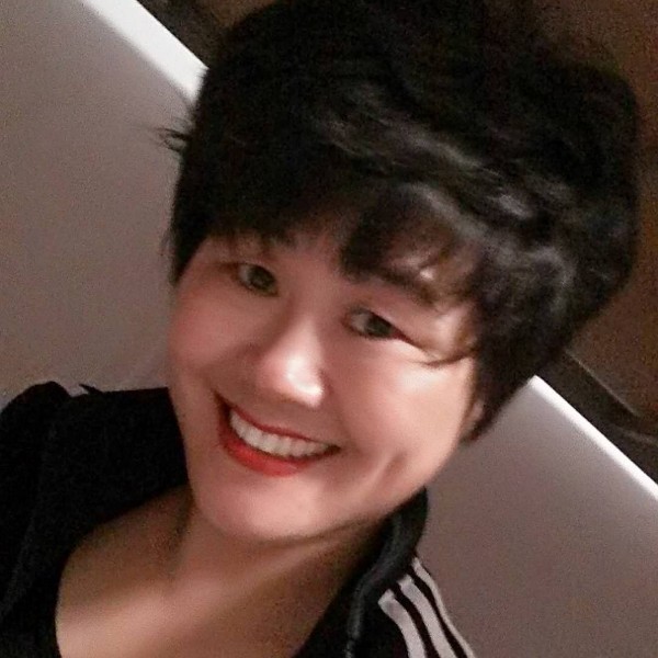酒窝闻无垠的照片