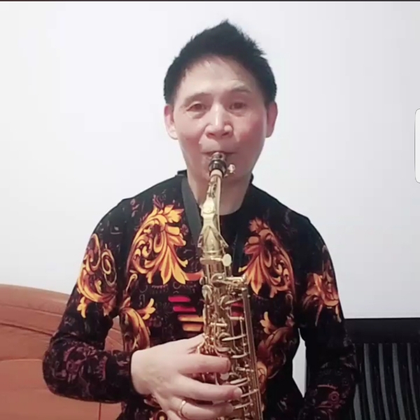 小甜瓜坚强的照片