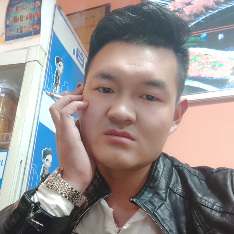 无聊青栀的照片