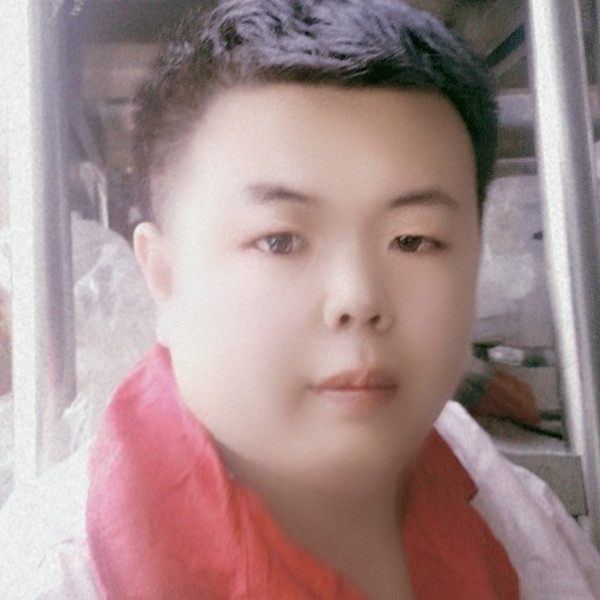 复杂爱小伙的照片