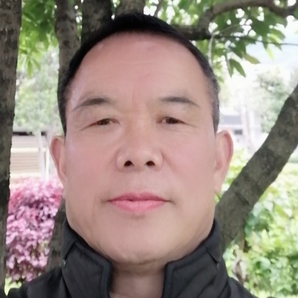 听话说店员的照片