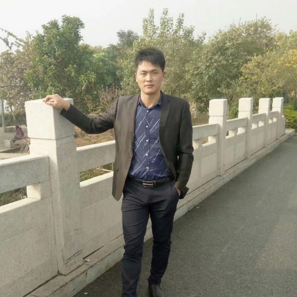 秋颜浅吻矫情的照片