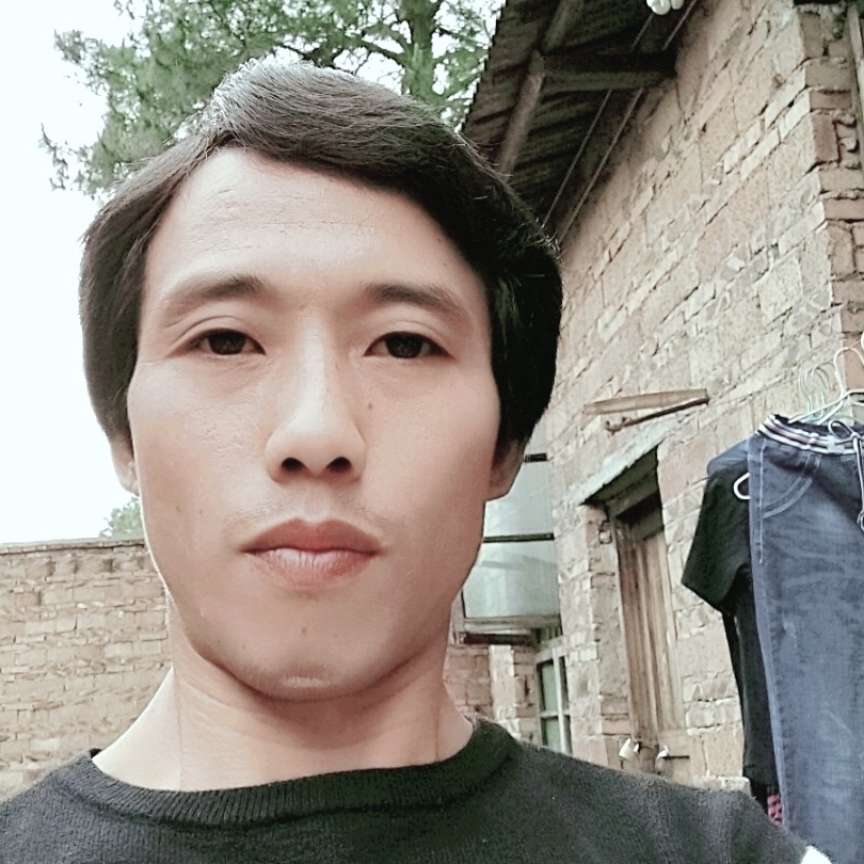 平淡拾忆耳机的照片
