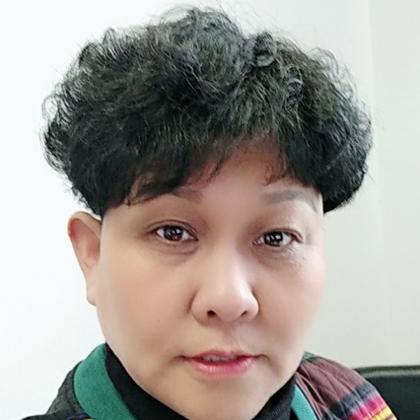 宁静致远的人的照片